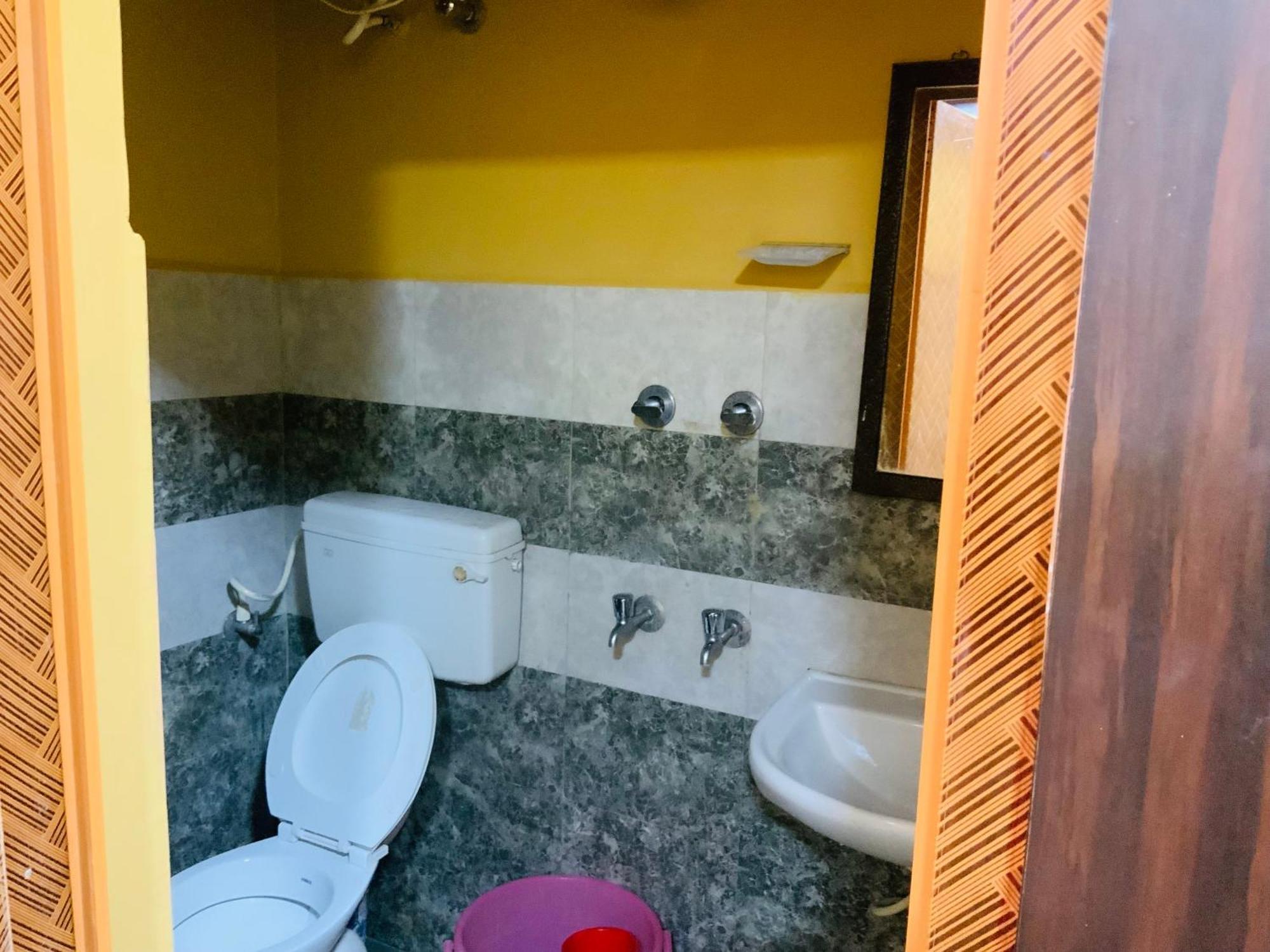 Hotel Gsr Residency Kanchipuram Esterno foto